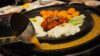 【カンボジアライフ】話題の甘辛チーズタッカルビをカンボジアで！